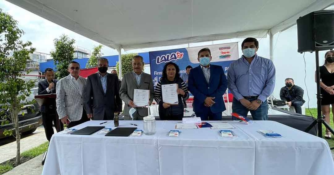 {"id":3,"photo":"CP-PRENSA-IMG-CONT-3-1661893967.jpg","description":null,"position_order":null,"status":"publicado","created_at":"2022-08-30T21:12:47.000000Z","updated_at":"2022-08-30T21:12:47.000000Z","pivot":{"gallerizable_id":190,"photo_id":3,"gallerizable_type":"Modules\\BlogTranslatable\\Entities\\Post"}}